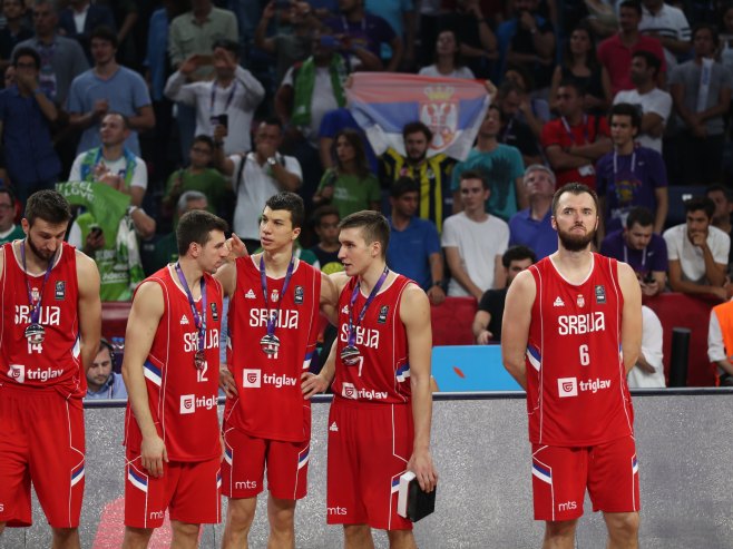 Кошаркаши Србије (Фото: EPA/TOLGA BOZOGLU) - 