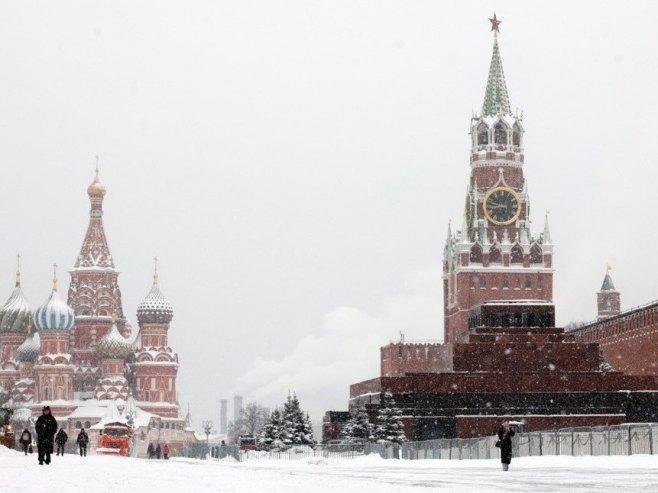 Кремљ (Фото: EPA/MAXIM SHIPENKOV, илустрација) - 