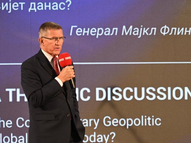 Предавање америчког генерала Мајкла Флина (фото: Aleksandar Stupar/banjaluka.net) - 