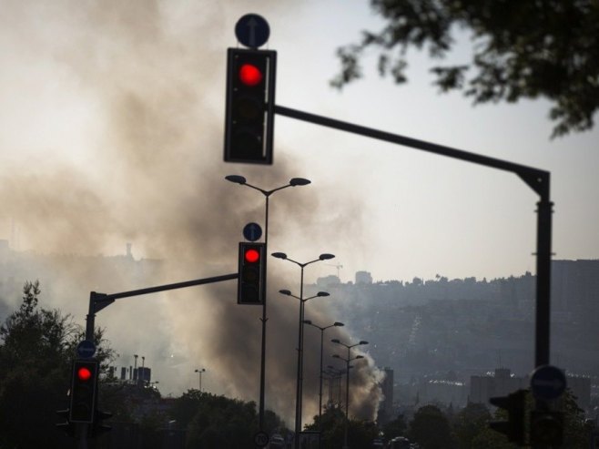 Низ експлозија у Јерусалиму (фото: EPA/ATEF SAFADI - илустрација) Низ експлозија у Јерусалиму (фото: EPA/ATEF SAFADI - илустрација) -