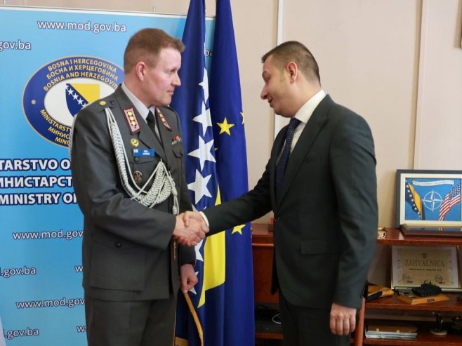 Александар Гогановић и Тер Савонен - Фото: СРНА