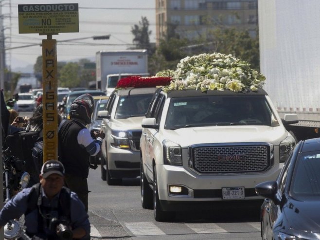 Сахрана Ел Менча (Фото: EPA/Francisco Guasco) - 