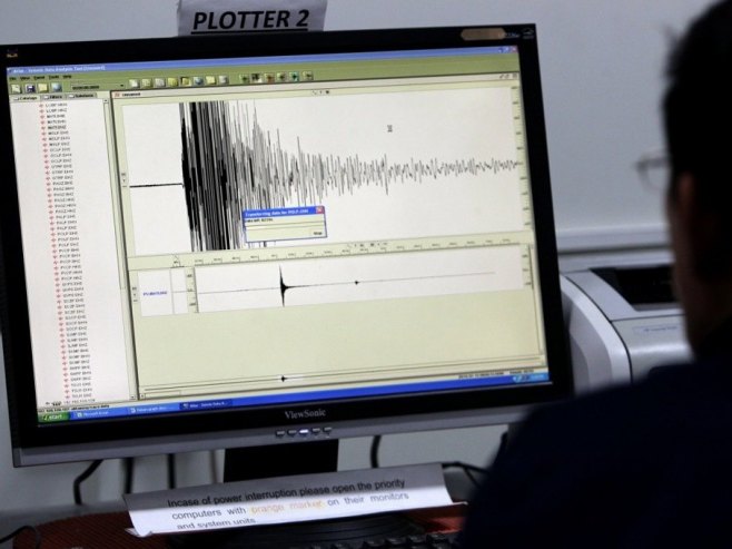 Земљотрес (Фото: EPA/RITCHIE B. TONGO) - 