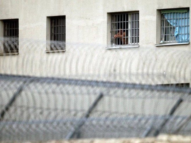 У Требињу ухапшено осуђено лице, предато припадницима КПЗ-а