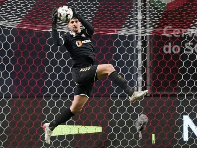 Матеус (Фото: EPA/HUGO DELGADO) - 