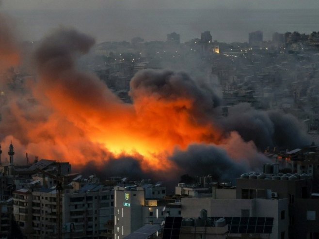 Снажне експлозије чуле су се током ноћи у Техерану (ВИДЕО)