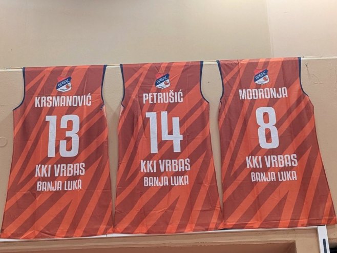 Подигнути дресови тројице великана ККИ Врбас - Фото: РТРС