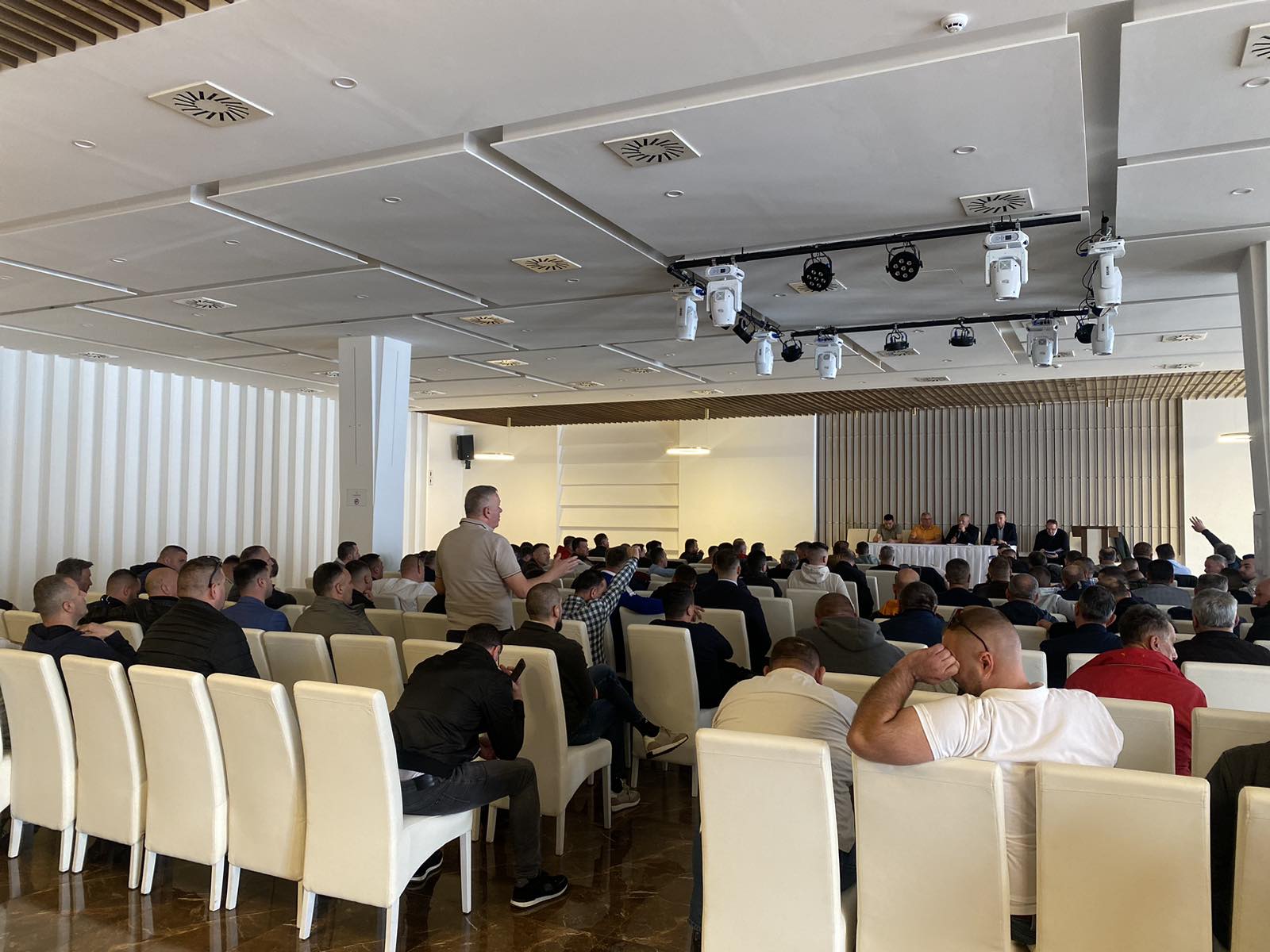 Одговор превозника Бриселу: Од 23. марта регионална блокада граничних прелаза (ВИДЕО)