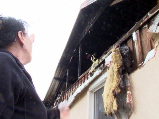 У пожару изгорјела кућа породице Ћирковић - Фото: РТРС