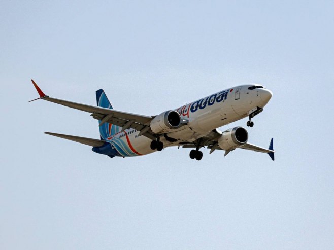 Дубаи (фото: EPA/STRINGER) - 