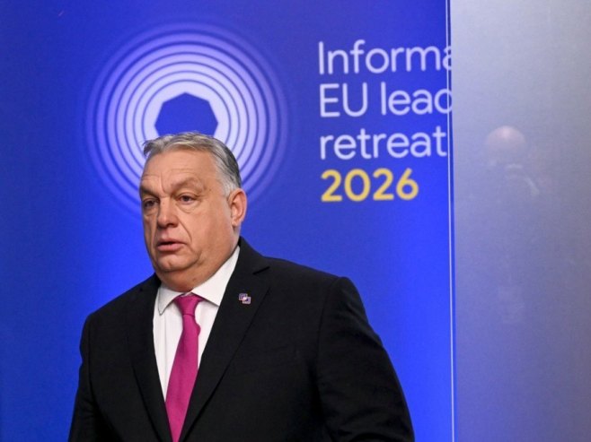 Виктор Орбан (фото: EPA/NICOLAS TUCAT) - 