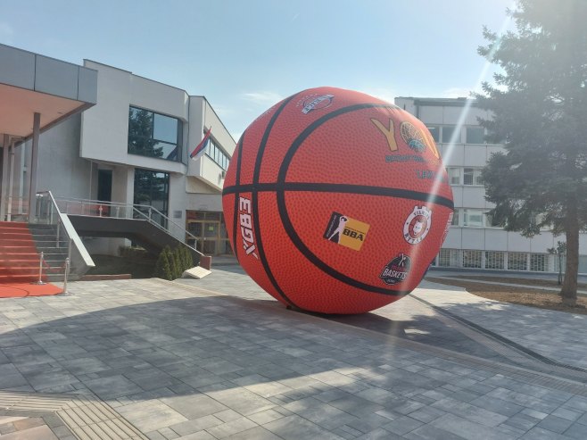 Жријеб за јуниорску Лигу шампиона у Лакташима - Фото: РТРС