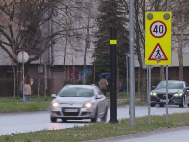 Прекорачење брзине и даље је један од најчешћих саобраћајних прекршаја на путевима Српске (ВИДЕО)