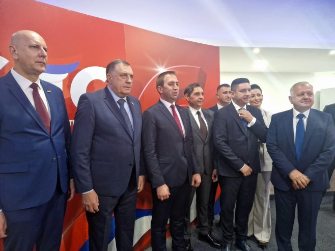 Скоко, Додик, Селак, Вулин, Дајковић и Шкребић - Фото: РТРС