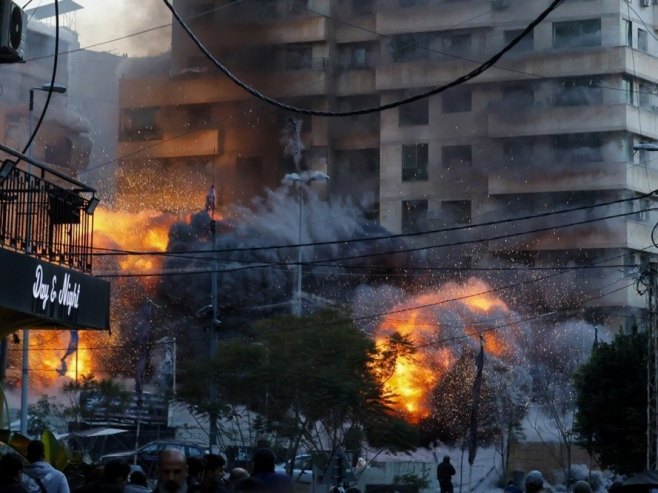 Напад на Иран (Фото: EPA/WAEL HAMZEH) Напад на Иран (Фото: EPA/WAEL HAMZEH) -