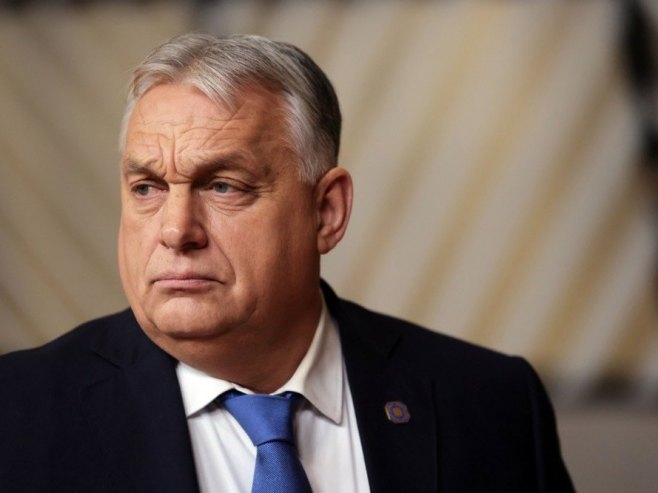 Виктор Орбан (Фото: EPA/OLIVIER MATTHYS) - 