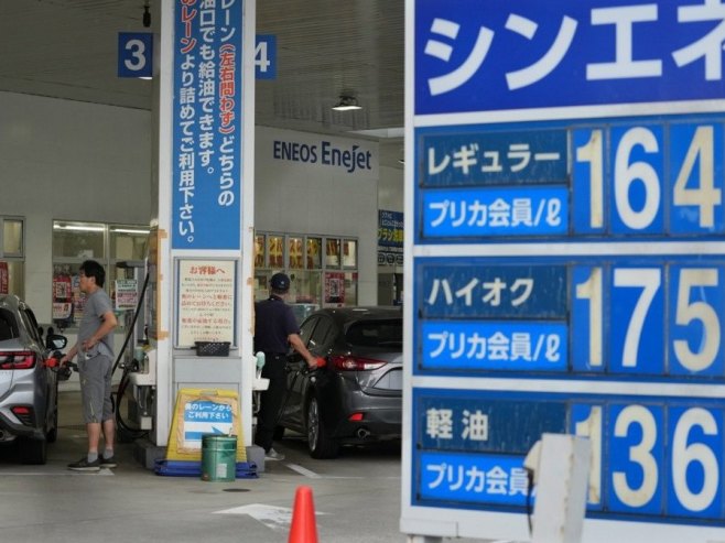 Јапан почиње да користи нафту из резерви