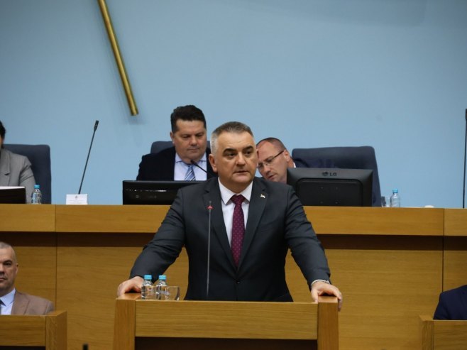 Саво Минић - Фото: ZIPAPHOTO/Borislav Zdrinja