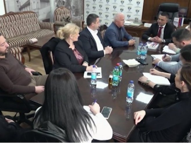 Козарска Дубица и ове године домаћин ученицима са КиМ (ВИДЕО)