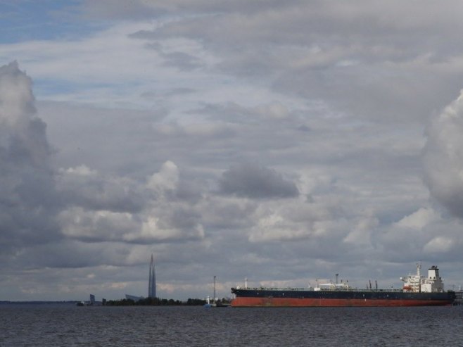 Руски танкер (Фото: EPA/ANATOLY MALTSEV, илустрација) - 