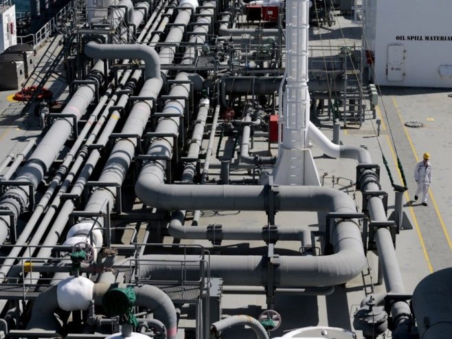 Цијена нафте скочила на 118 долара по барелу, гас поскупио за 35 одсто