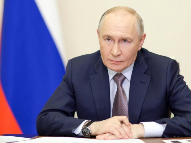 Владимир Путин (фото: EPA/GAVRIIL GRIGOROV) - 