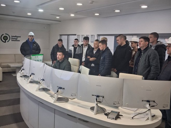 Ученици Техничке школе у посјети Еко топланама - Фото: Уступљена фотографија