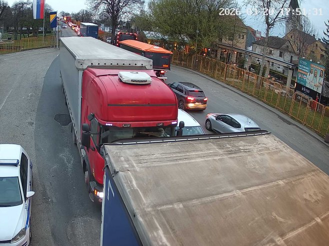 Гранични прелаз Градишка (фото: ams-rs.com) - 