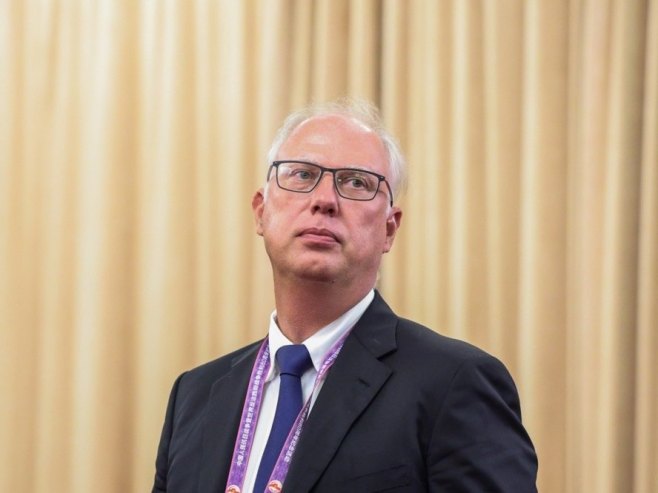 Кирил Дмитријев (фото: EPA/MAXIM SHEMETOV) - 