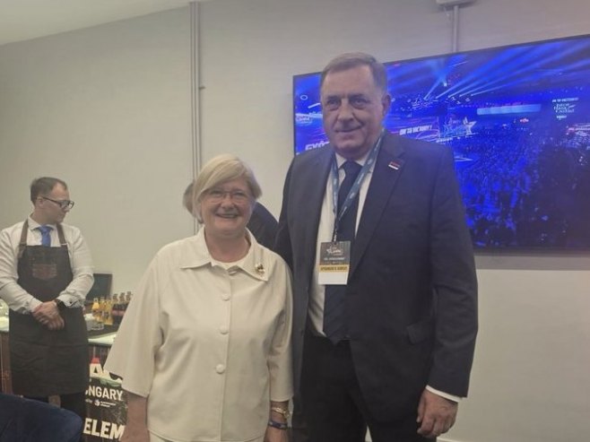 Кинга Гал и Милорад Додик - Фото: РТРС