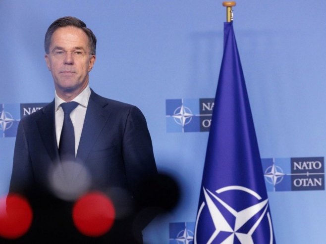 Марк Руте (фото: EPA/OLIVIER MATTHYS) - 