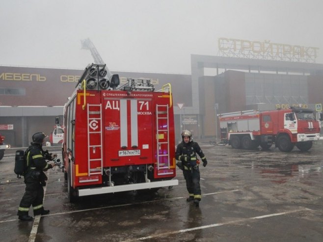 Московски ватрогасци, архивска фотографија (фото: EPA/YURI KOCHETKOV) - 