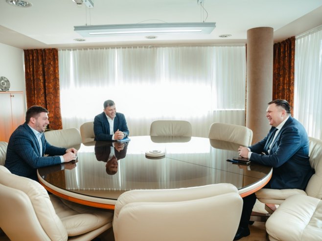 Будимир са начелницима Рогатице и Трнова - Фото: Уступљена фотографија