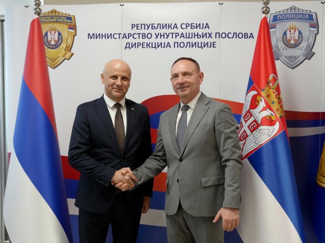 Синиша Кострешевић и Драган Васиљевић (фото: mup.gov.rs) - 