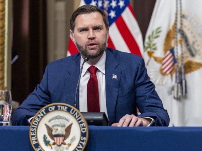 Џеј Ди Венс (Фото: EPA/SHAWN THEW, илустрација) - 