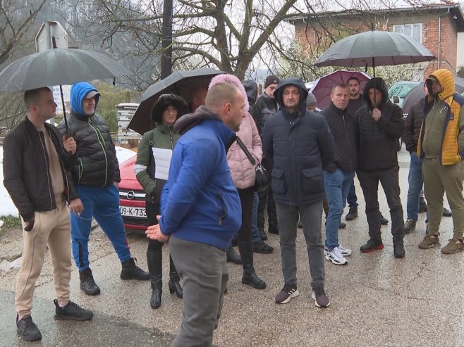 Доња Кола протести - Фото: РТРС