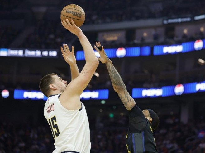 Никола Јокић (Фото: EPA/JOHN G. MABANGLO, илустрација) - 