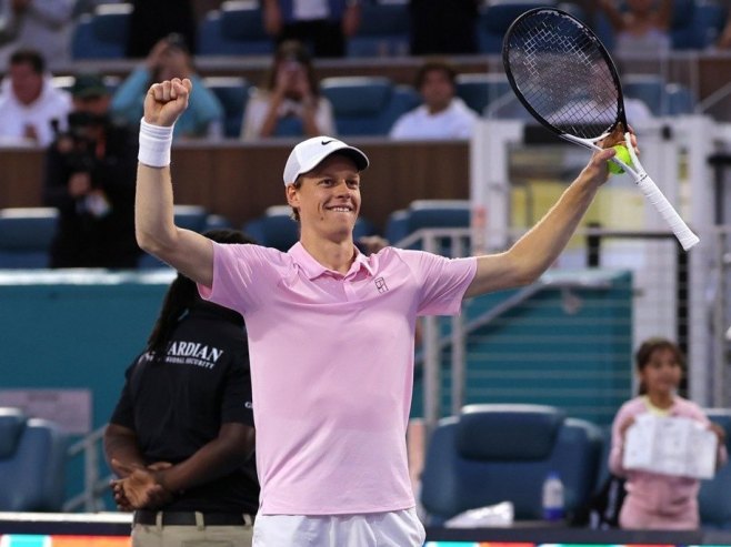 Јаник Синер (фото: EPA/CRISTOBAL HERRERA-ULASHKEVICH) - 