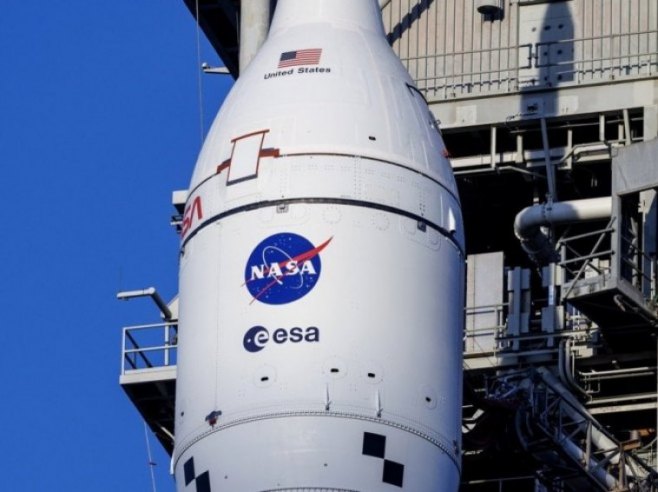 НАСА (Фото: EPA/CRISTOBAL HERRERA-ULASHKEVICH) - 