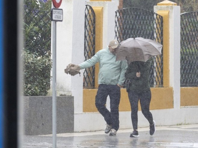 Невријеме (фото: EPA/Alberto Diaz - илустрација) - 