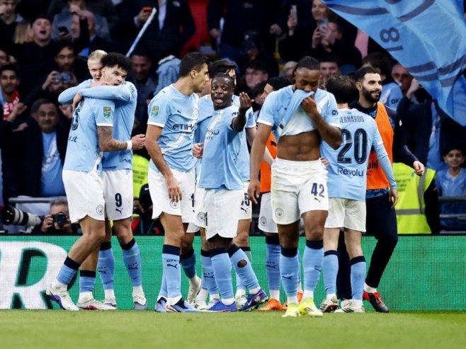 ФК Манчестер сити (фото: EPA/TOLGA AKMEN) - 