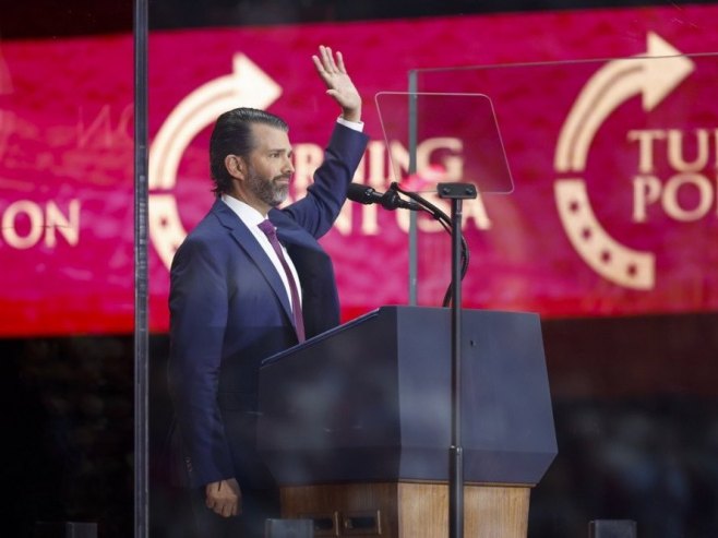 Доналд Трамп Млађи (фото: EPA/CAROLINE BREHMAN) - 