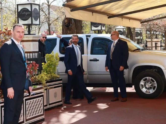 Доналд Трамп Млађи стигао у Бањалуку (фото: АТВ БЛ) Доналд Трамп Млађи стигао у Бањалуку (фото: АТВ БЛ) -