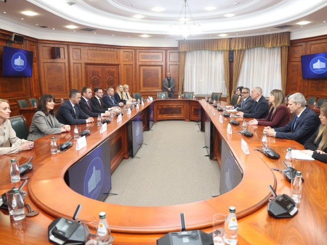 Потписан Меморандум о сарадњи нотарских комора Србије и Српске - Фото: Уступљена фотографија