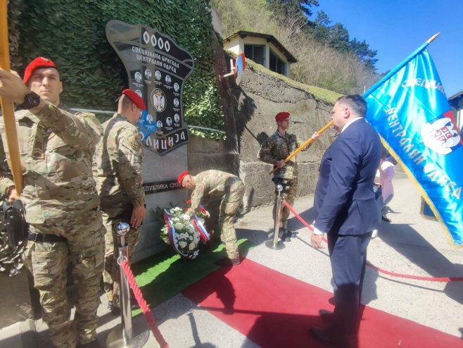 МУП - обиљежавање у Зворнику МУП - обиљежавање у Зворнику - Фото: РТРС