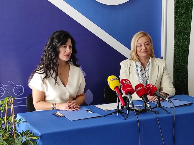 Миња Шурлан и Јелена Станишић - Фото: РТРС