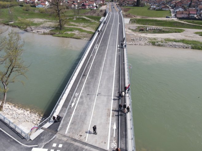 Мост у Чесми - Фото: ZIPAPHOTO/Borislav Zdrinja