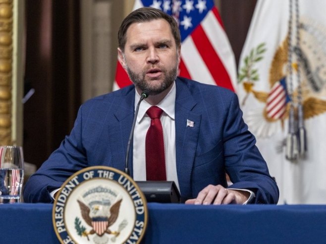 Џеј Ди Венс (Фото: EPA/SHAWN THEW, илустрација) - 