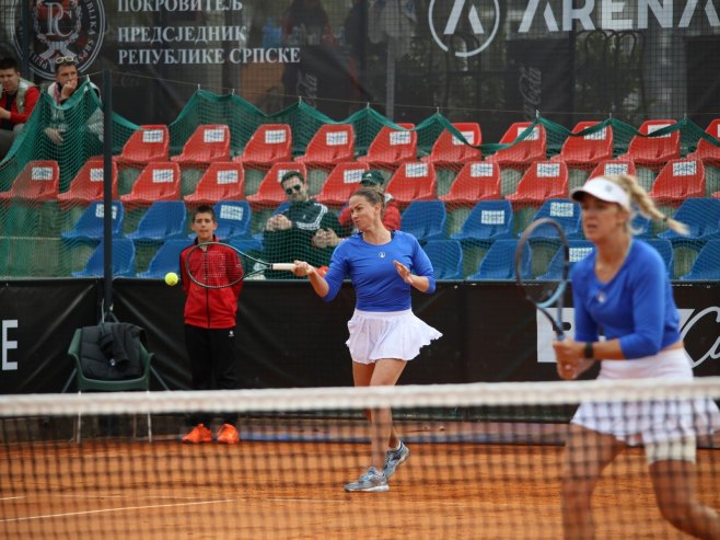 Тенисерке БиХ поражене од Кипра у Бањалуци (ФОТО)