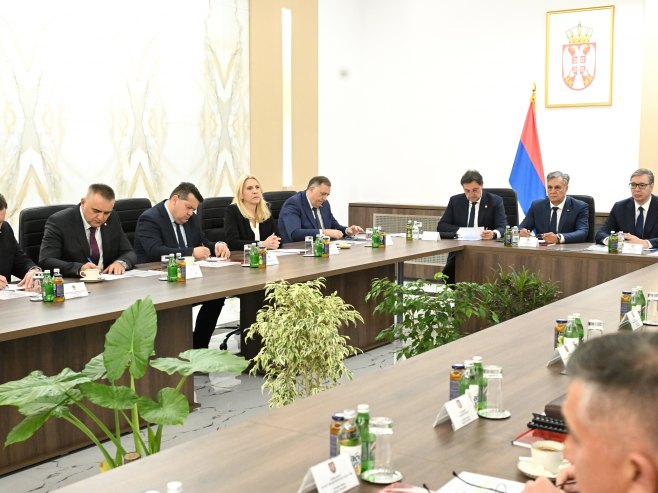 Састанак руководства Српске са Александром Вучићем (Фото: TANJUG/ RADE PRELIĆ/ bg) - 